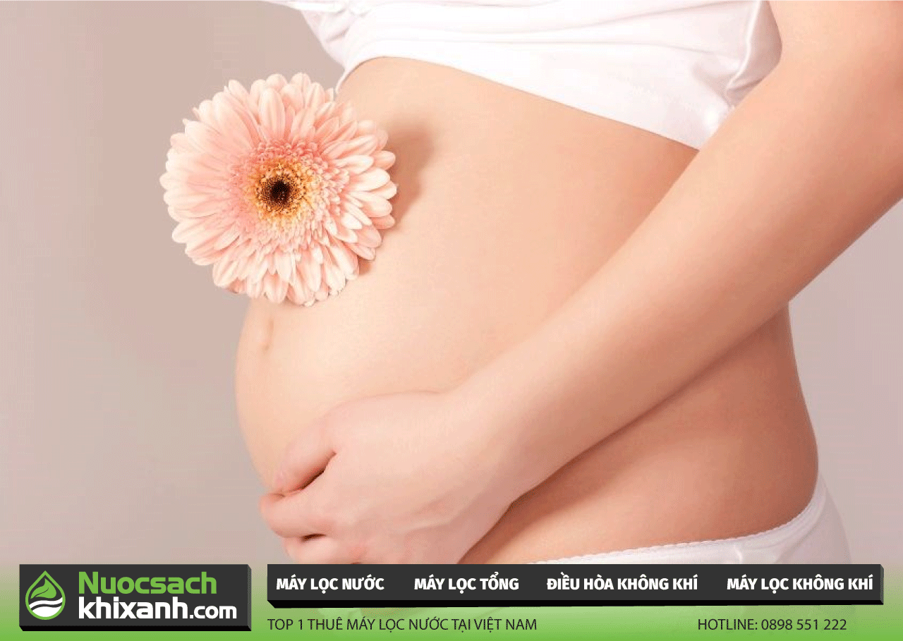 Vào ngày hè mẹ bầu uống nước đúng cách như thế nào? 